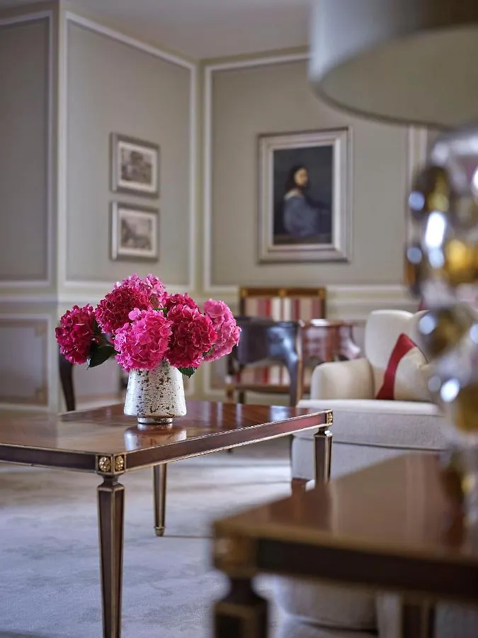 Hotel Principe Di Savoia - Dorchester Collection Milan 5*,