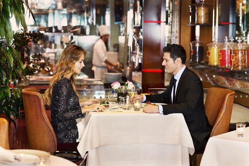 Hotel Principe Di Savoia - Dorchester Collection Milán 5*,  Italia